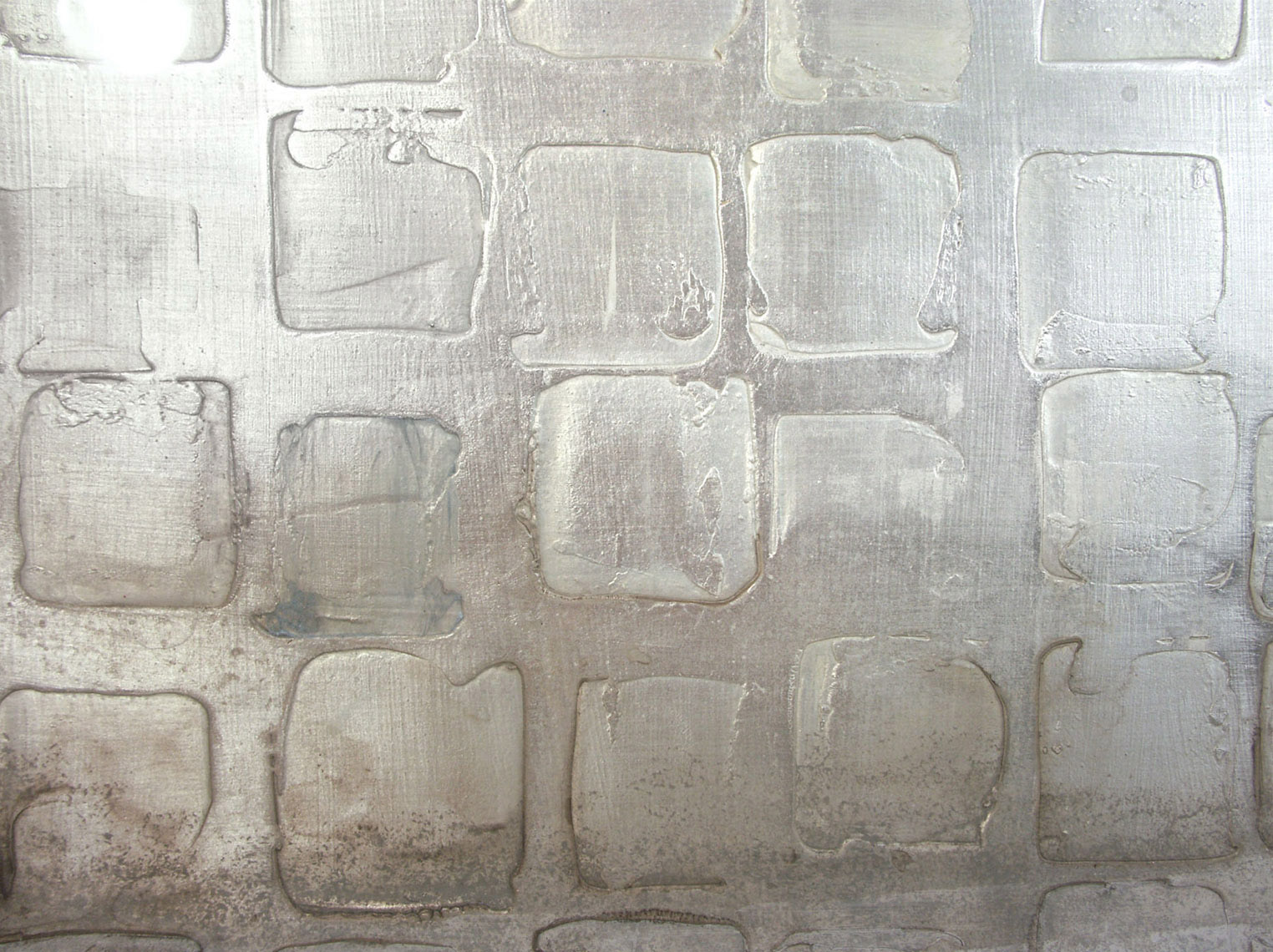 silver-white-grid_closeup-DUP.jpg